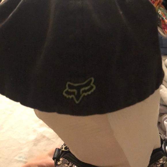 Fox Racing Fitted hat size Large/XL - Picture 2 of 4